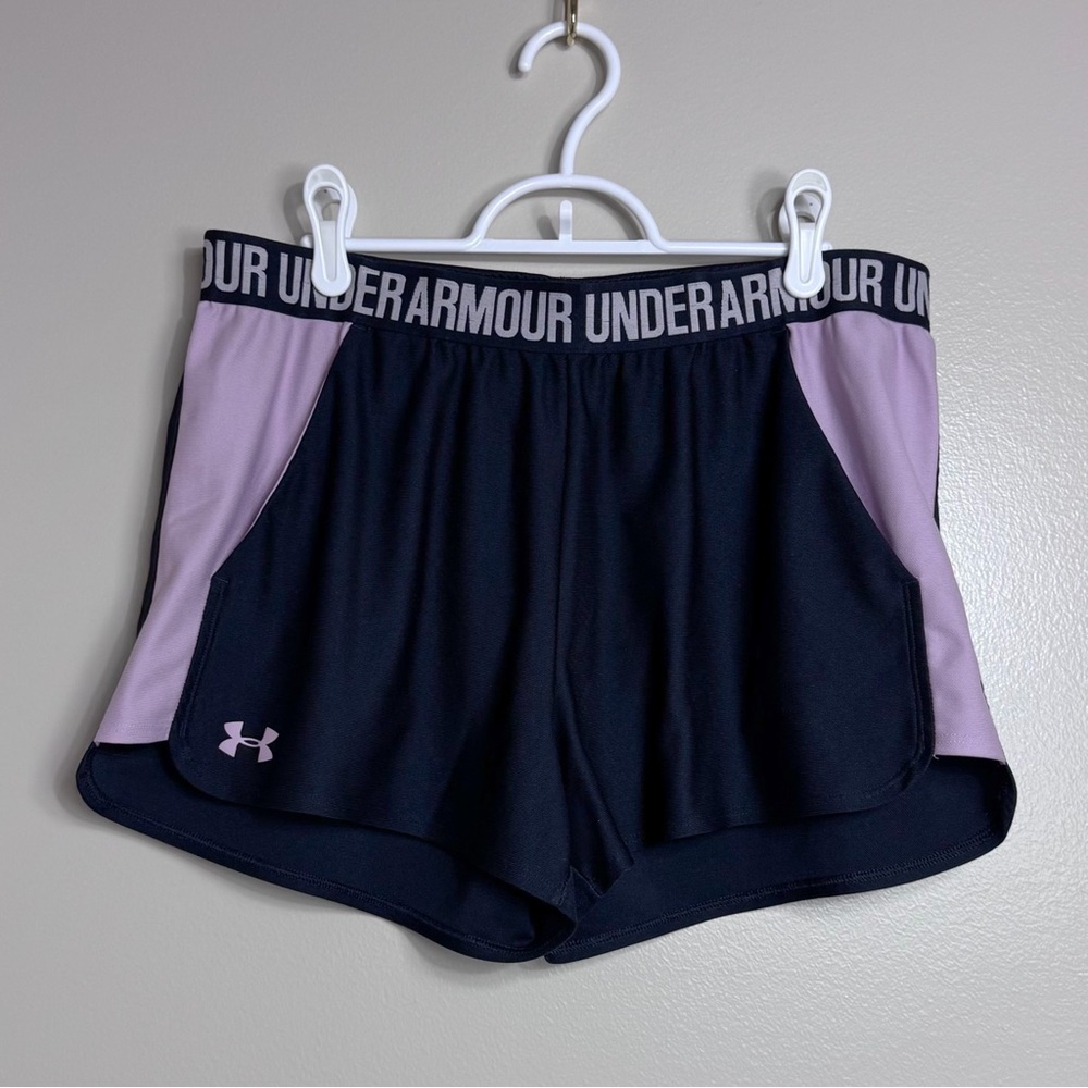 Under Armour XL Black & Light Purple Women's Athletic Shorts